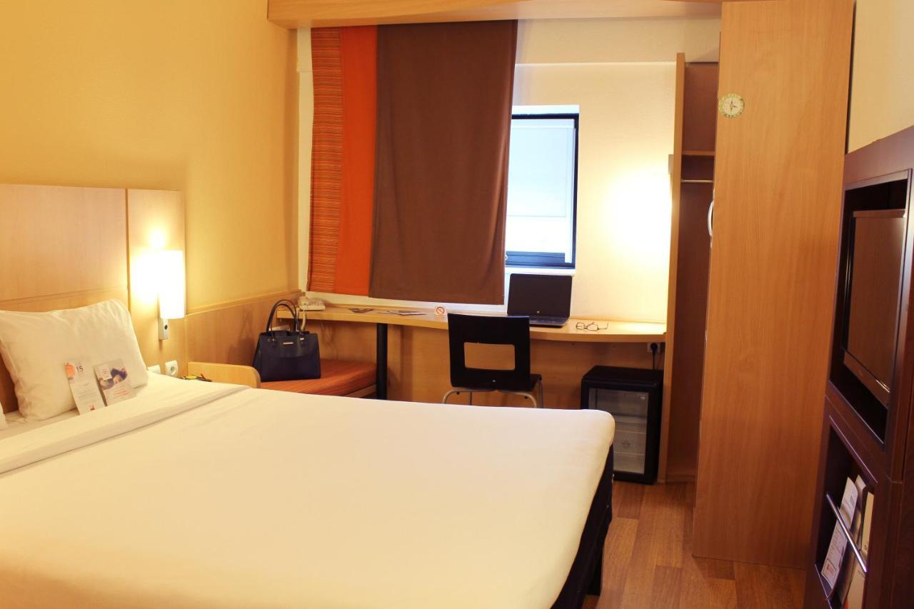 ibis Oran les Falaises Bagian luar foto