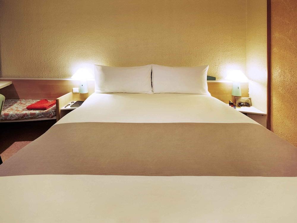 ibis Oran les Falaises Bagian luar foto
